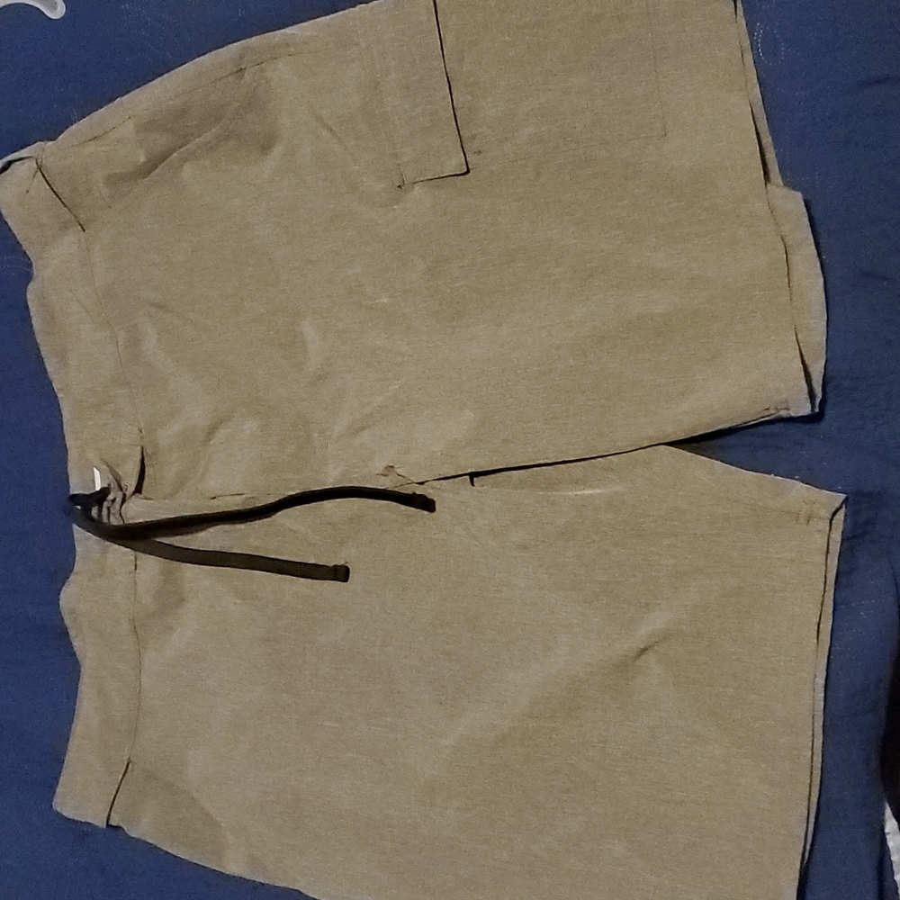 XL Gray outdoor shorts